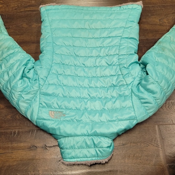 Girls The North Face Mossbud swirl reversible jacket Mint Grey Size S 7 8 - Picture 9 of 10